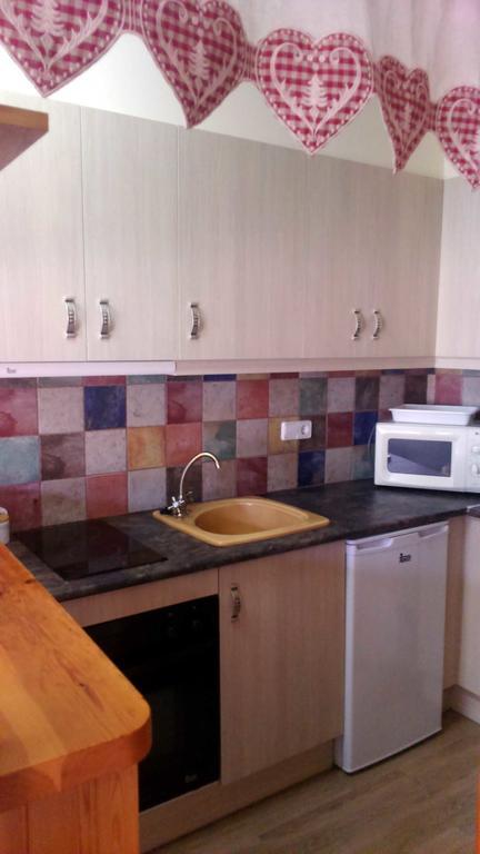 La Ginesta 2, Apartaments De Muntanya Estación Стая снимка