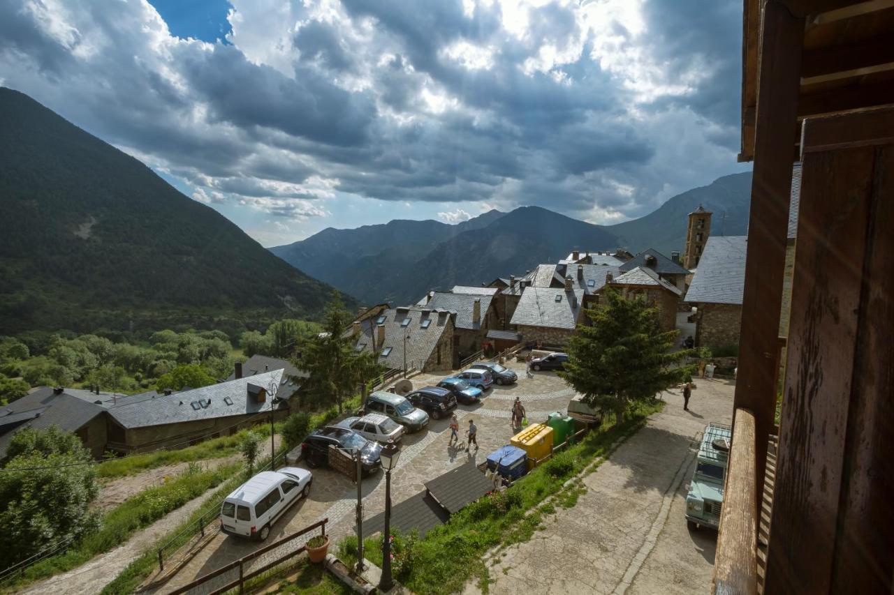 La Ginesta 2, Apartaments De Muntanya Estación Екстериор снимка